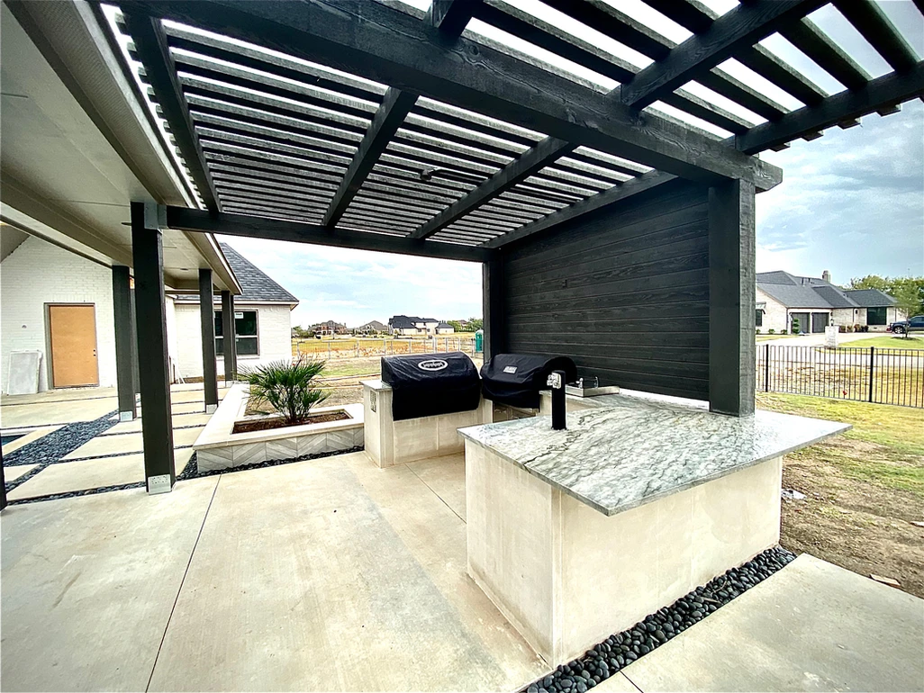 Living Water Custom Pools — gallery image 30